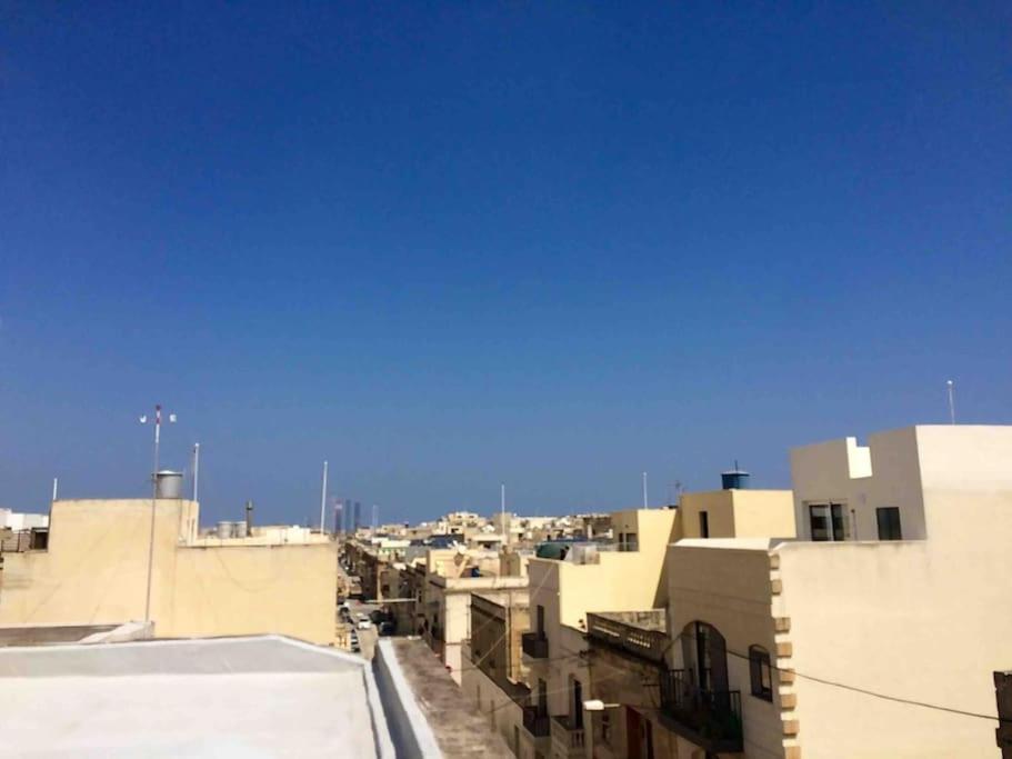 May Flower: Modern Flat Close To Airport/Bus Stops Tarxien المظهر الخارجي الصورة